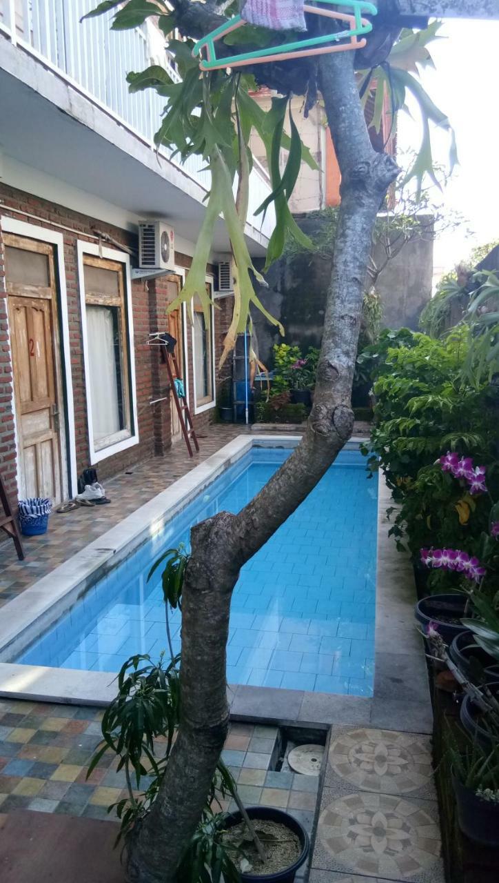 Canggu Fun Beach Surf Hostel Exterior foto